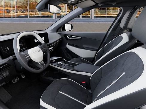 New 2025 Kia EV6 GT-Line image 17