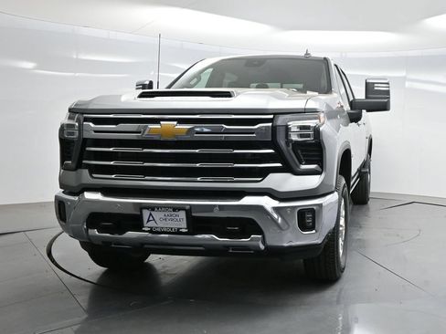 New 2026 Chevrolet Silverado 2500 LTZ w/ LTZ Premium Package AWD/4WD image 55