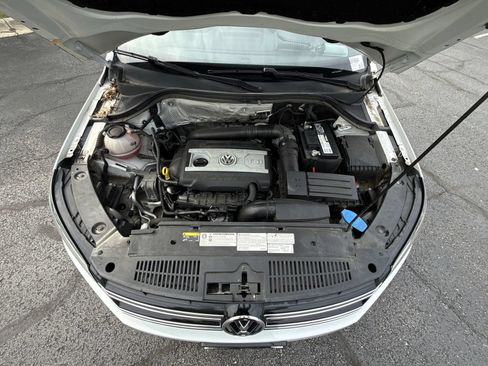 Used 2018 Volkswagen Tiguan Limited AWD/4WD image 25
