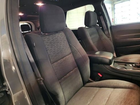 Used 2022 Dodge Durango SXT w/ Blacktop Package image 19