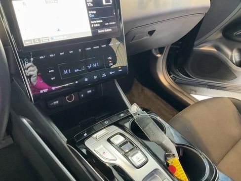 Used 2024 Hyundai Tucson SEL image 11