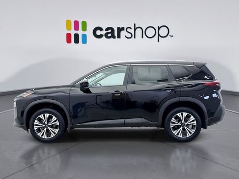 Used 2023 Nissan Rogue SV w/ SV Premium B Package image 2