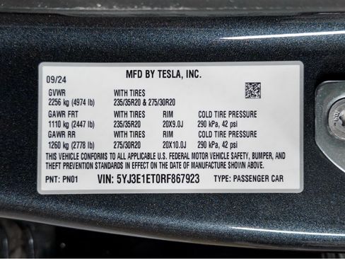 Used 2024 Tesla Model 3 Performance AWD/4WD image 28