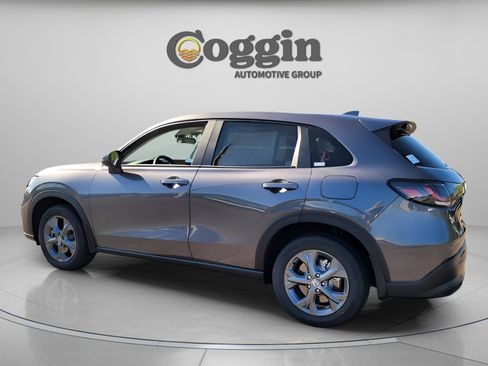 New 2026 Honda HR-V LX image 3