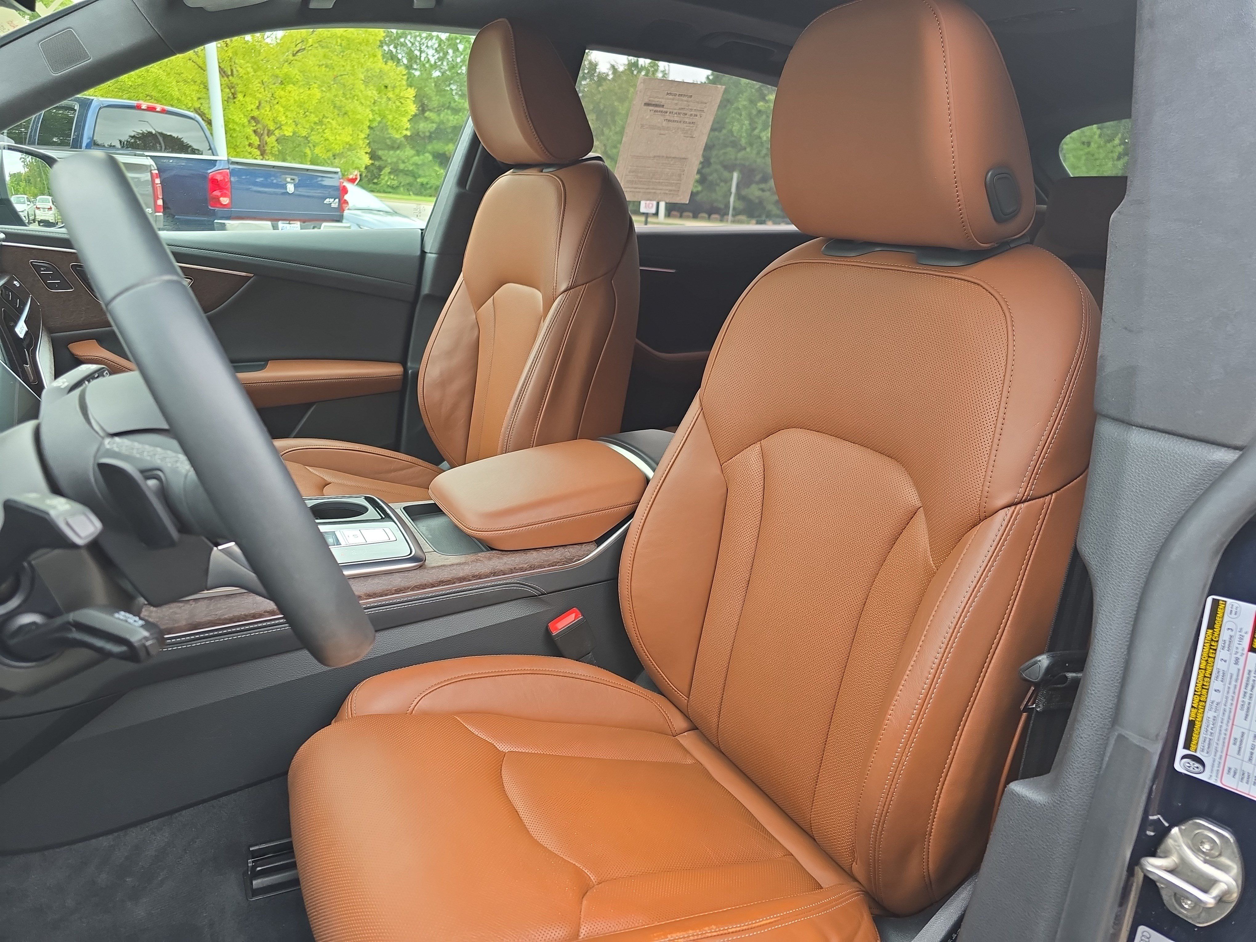 Used 2025 Audi Q8 Prestige AWD/4WD image 14