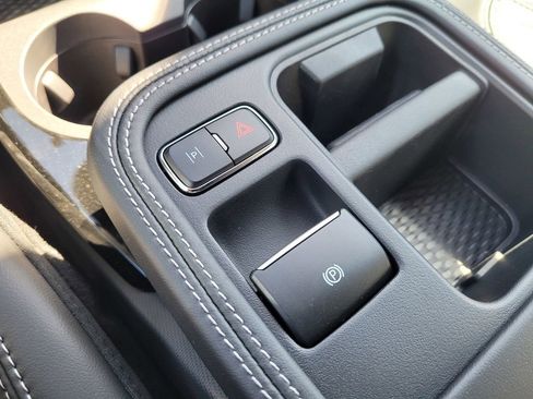 New 2025 Ford Mustang Mach-E Premium image 50