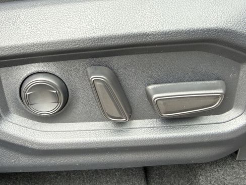 New 2026 Toyota Tundra Limited image 14