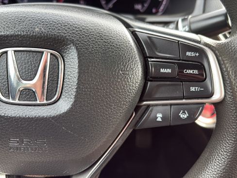 Used 2020 Honda Accord EX image 10