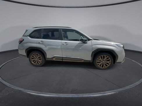 Used 2025 Subaru Forester Sport AWD/4WD image 9