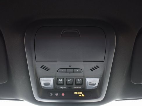 Used 2023 Buick Enclave Premium w/ Experience Buick Package image 40