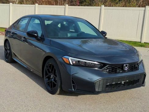 New 2026 Honda Civic Sport image 2