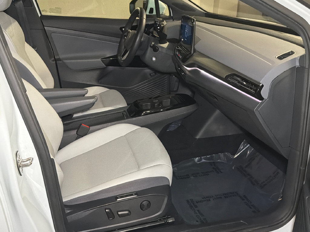 Used 2021 Volkswagen ID.4 Pro S RWD image 9