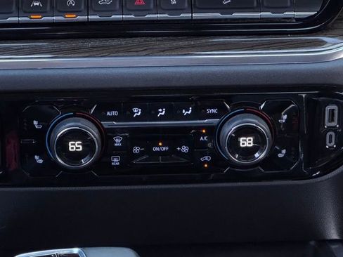 Used 2023 Chevrolet Silverado 1500 LT Trail Boss w/ Protection Package image 25