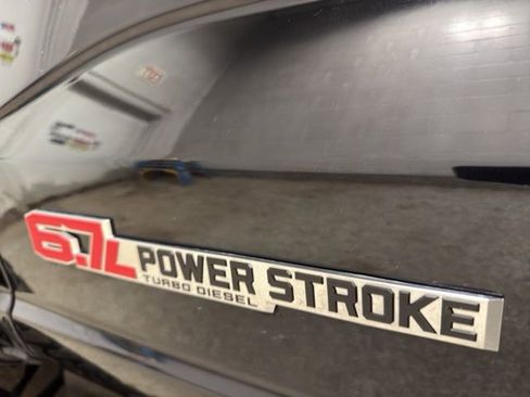 New 2026 Ford F250 Lariat w/ Black Appearance Package image 23