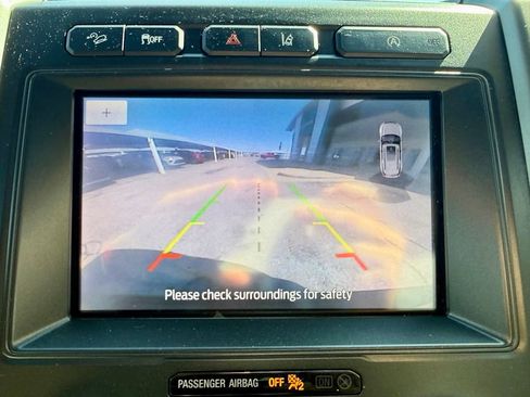 Used 2020 Ford Expedition Max XLT w/ Equipment Group 202A AWD/4WD image 13