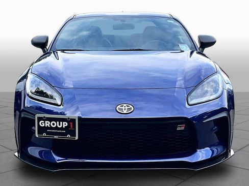 Used 2025 Toyota GR86 Premium w/ GR Wheel Package (TMS RWD image 4