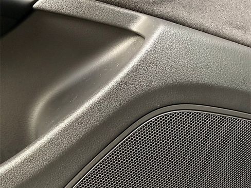 Used 2016 Audi S8 image 10