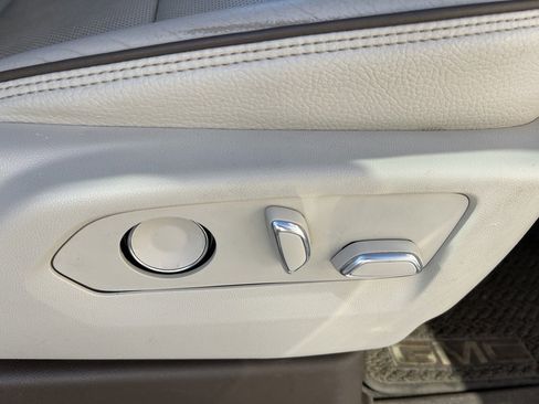 Used 2021 GMC Yukon Denali image 60