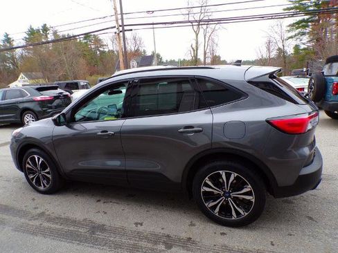 Certified 2022 Ford Escape SEL w/ SEL Stealth AWD Package image 5