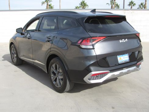Used 2024 Kia Sportage SX image 6