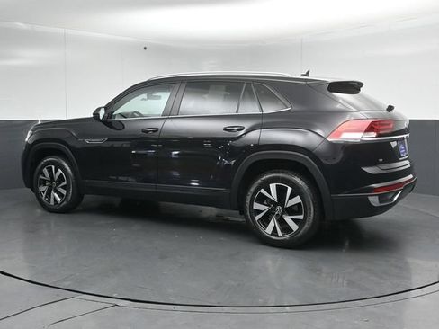 Used 2022 Volkswagen Atlas Cross Sport SE AWD/4WD image 5