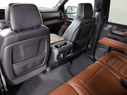 Used 2024 GMC Sierra 1500 Denali Ultimate AWD/4WD image 49