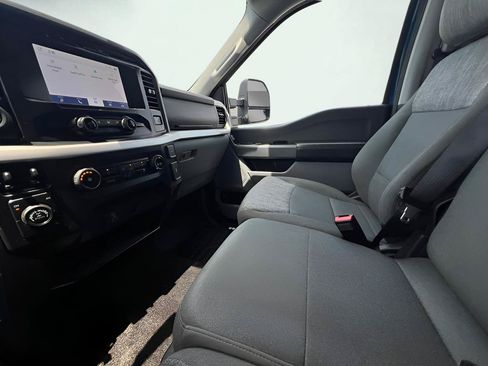 Used 2022 Ford F150 XLT w/ XTR Package AWD/4WD image 52