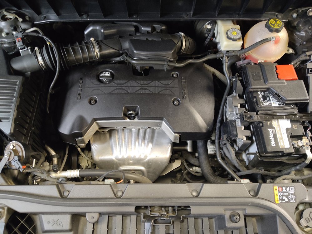 Used 2018 GMC Acadia SLE FWD image 30