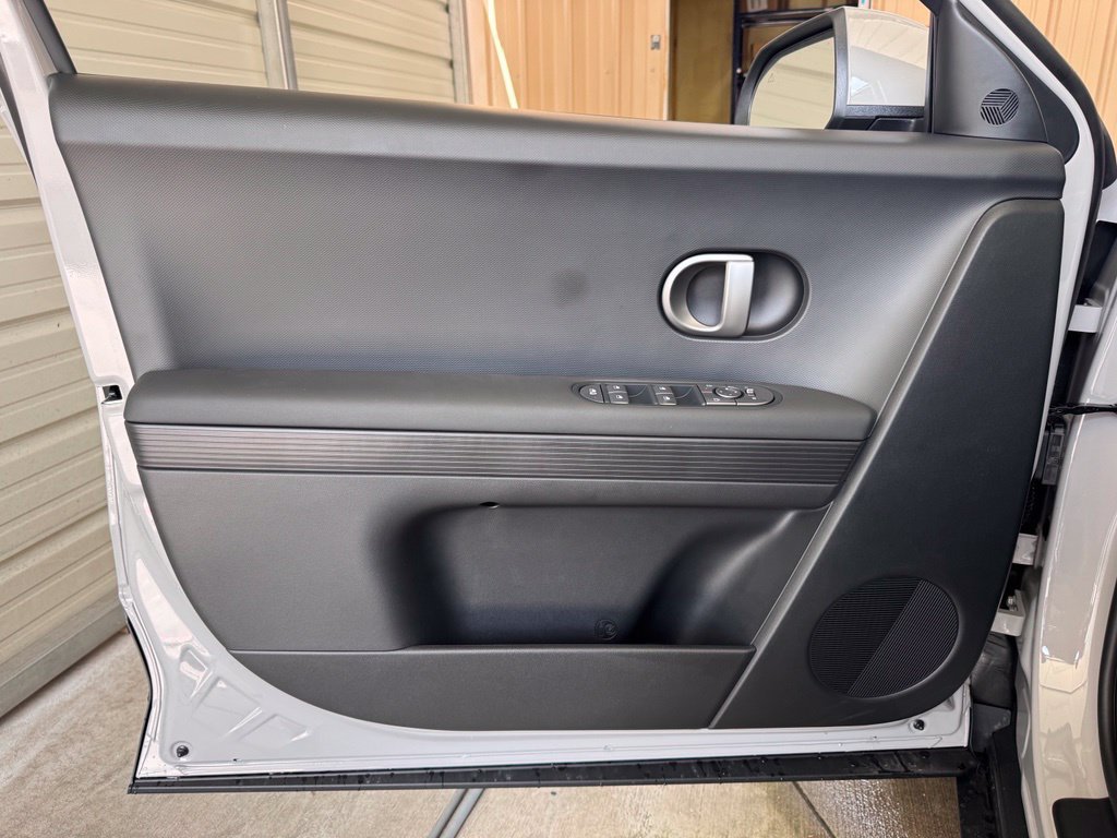 New 2027 Hyundai Ioniq 5 SEL RWD image 23