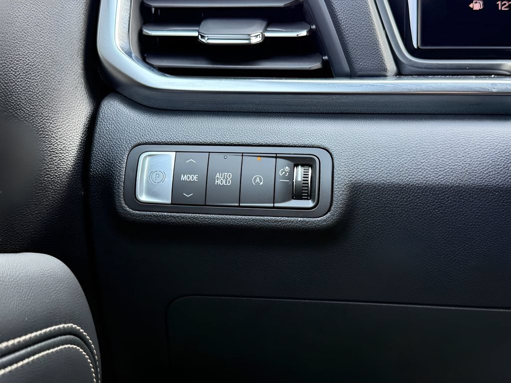 Used 2026 GMC Terrain Elevation FWD image 19
