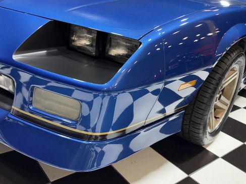 Used 1987 Chevrolet Camaro Z28 image 17