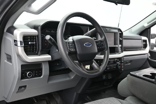 Used 2025 Ford F350 XLT w/ Tremor Off-Road Package AWD/4WD image 16