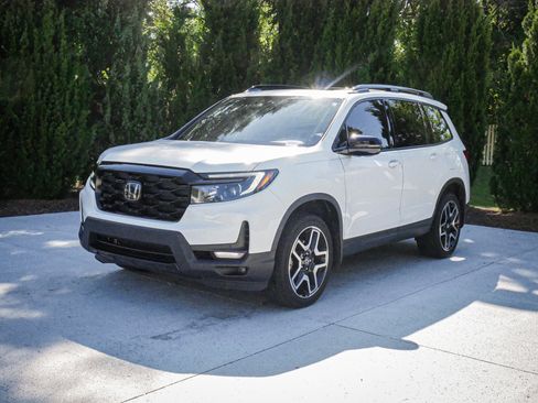 Used 2022 Honda Passport Elite image 5