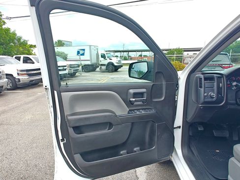 Used 2019 Chevrolet Silverado 1500 W/T w/ WT Convenience Package RWD image 18