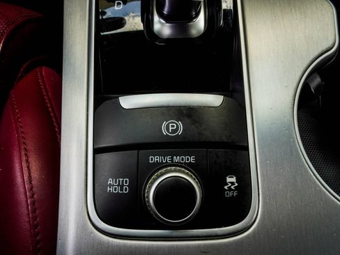 Used 2018 Kia Stinger GT2 AWD/4WD image 22