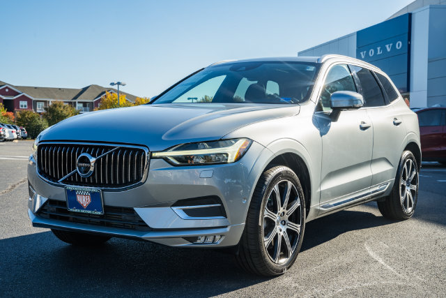 Used 2018 Volvo XC60 T6 Inscription w/ Convenience Package AWD/4WD image 3