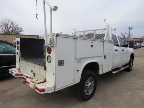 Used 2016 Chevrolet Silverado 2500 W/T image 5
