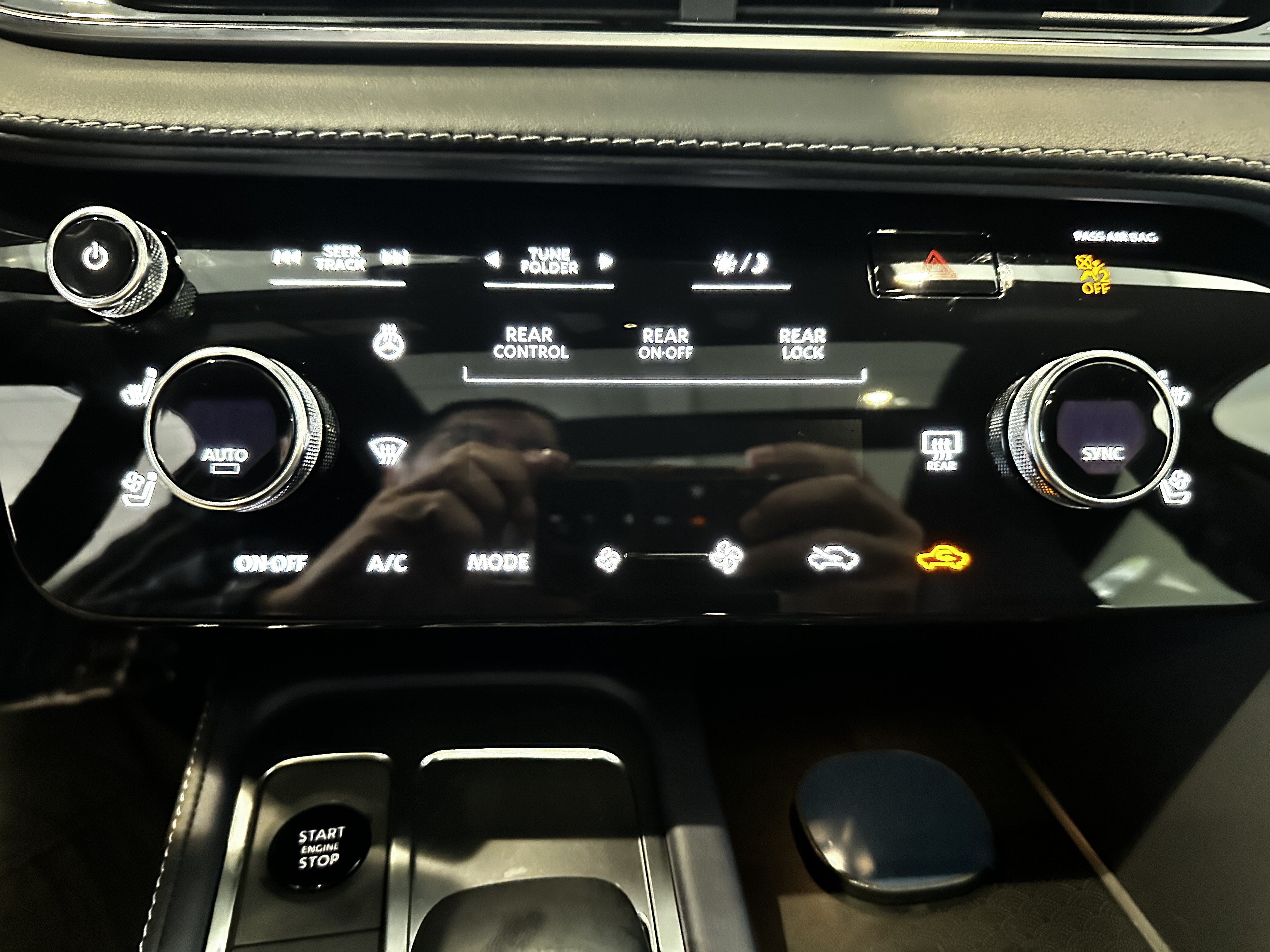 New 2027 INFINITI QX60 Sport w/ Dark Cargo Package AWD/4WD image 24