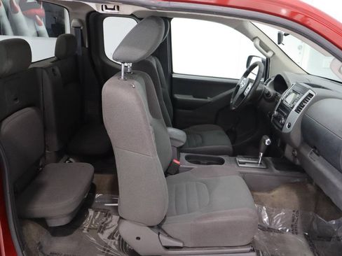 Used 2017 Nissan Frontier S RWD image 11
