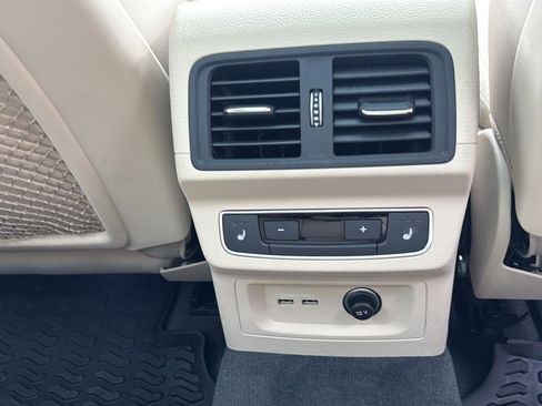 Used 2024 Audi Q5 2.0T Prestige image 42