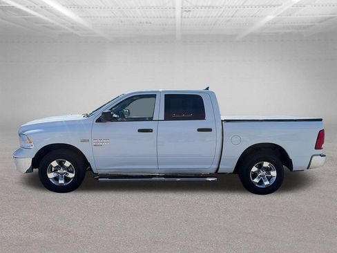 Used 2024 RAM 1500 Tradesman w/ Chrome Plus Package AWD/4WD image 3