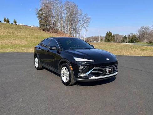 Certified 2024 Buick Envista Preferred w/ Convenience I Package image 1