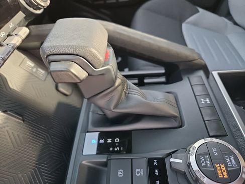 Used 2026 Toyota Tacoma TRD Off-Road image 21