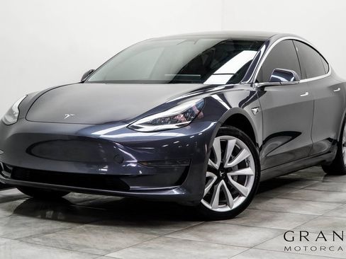 Used 2019 Tesla Model 3 Mid Range image 1
