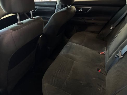 Used 2015 Nissan Altima 2.5 S w/ Special Edition Package FWD image 5