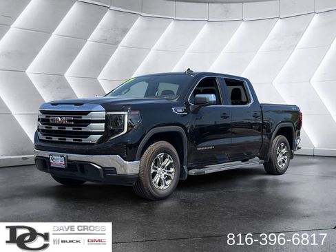 Used 2023 GMC Sierra 1500 SLE w/ LPO, GMC Protection Package AWD/4WD image 1