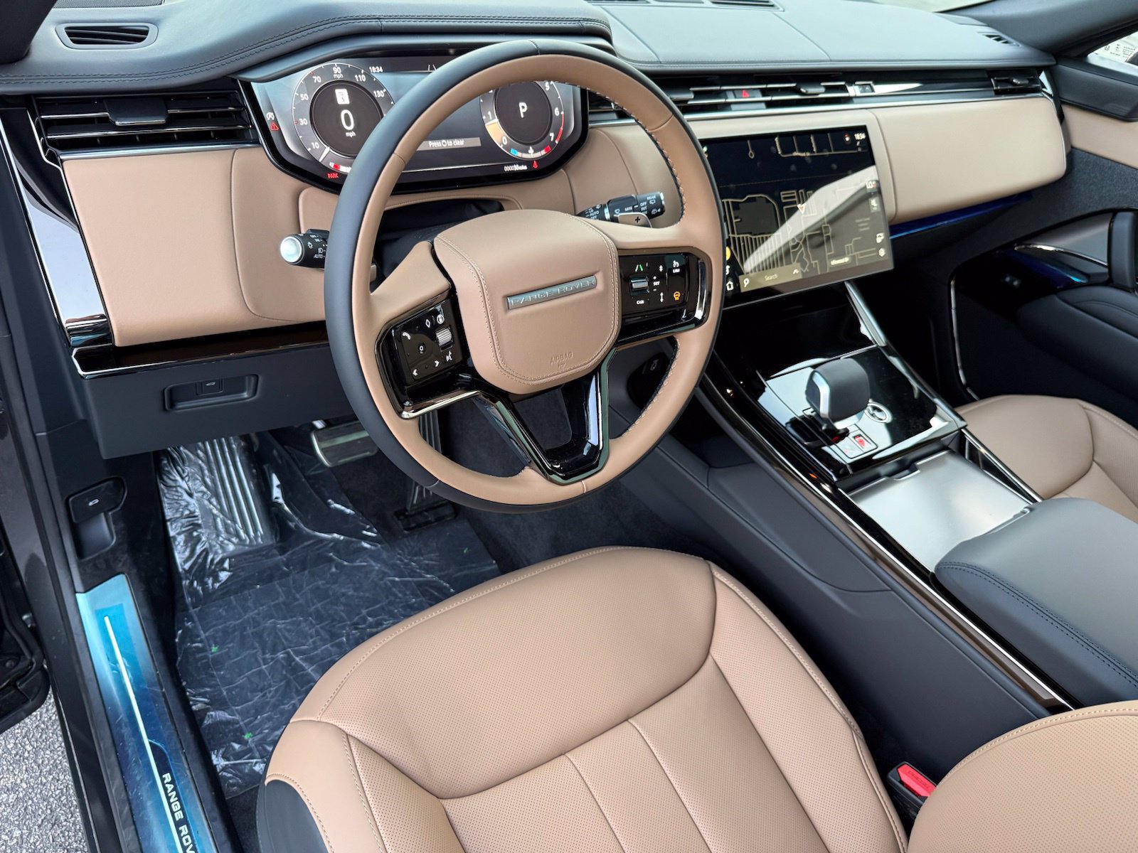 New 2026 Land Rover Range Rover Sport Dynamic SE AWD/4WD image 13