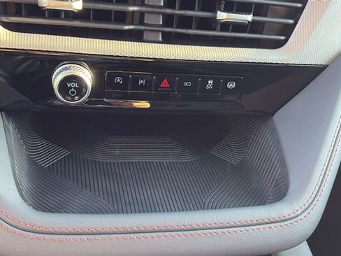 New 2026 Ford Explorer Active RWD image 22