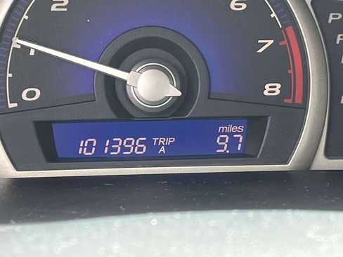 Used 2011 Honda Civic EX image 25