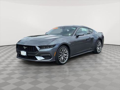 Used 2026 Ford Mustang Premium RWD image 3